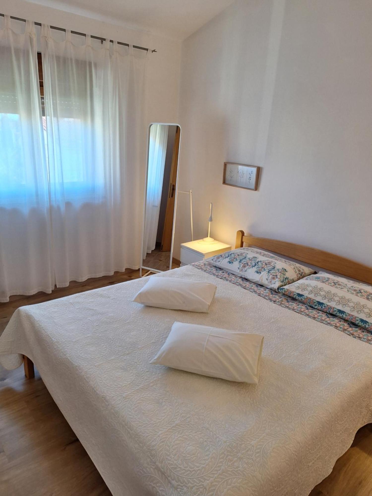 Apartments And Rooms Lorena 236 Rovinj Exterior photo